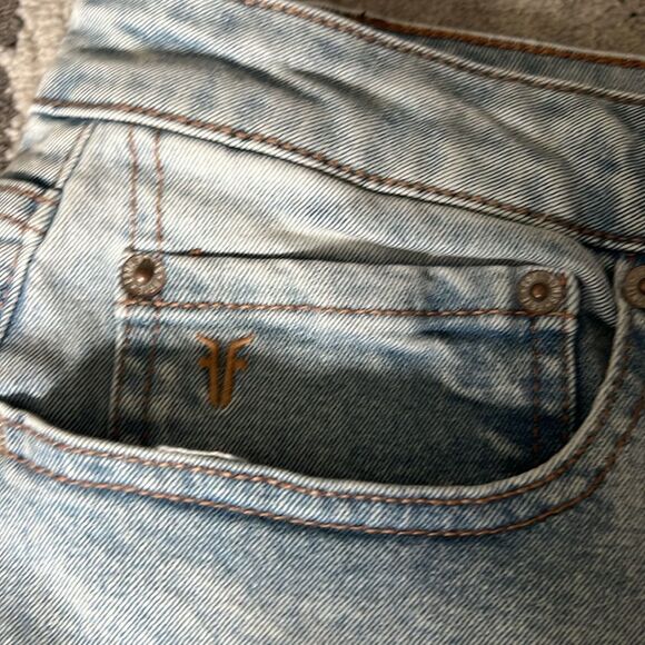 FRYE Women’s High-Rise Cuffed Cropped Jeans Size 14/32 - Picture 9 of 11